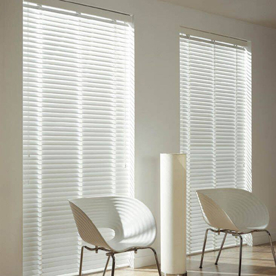 Dimensão personalizada Estrutura horizontal Janela Shangrila Blind com serviço pós-venda 24 horas