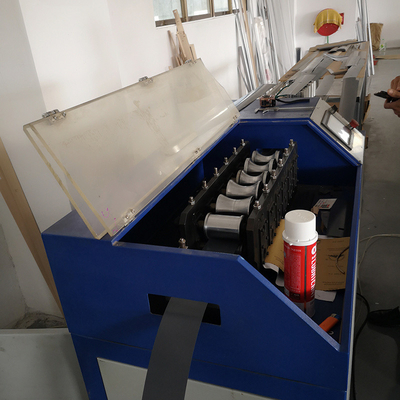 Máquina de fabricação de rolos de alumínio de produção simplificada com grau semi-automático