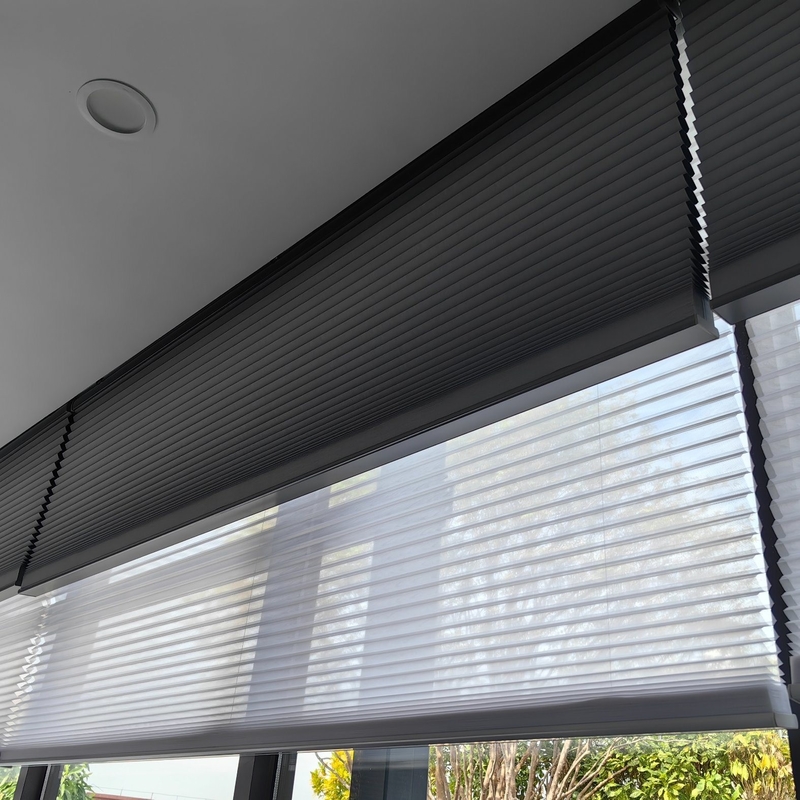 Kind Honeycomb Blinds Controle de luz e temperatura para 16-20-26-38-45mm Windows